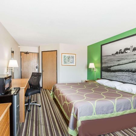 Super 8 By Wyndham Sioux City South Екстериор снимка